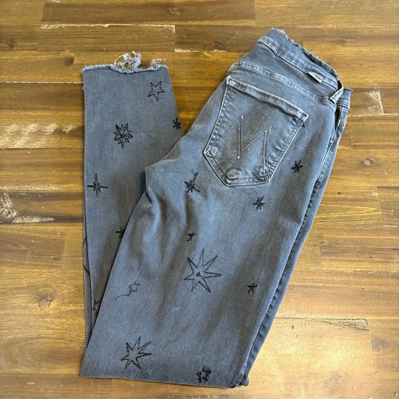 Mother The Double Fray Charmer Written in the Stars Embroidered Skinny Jeans 27 - Picture 4 of 15